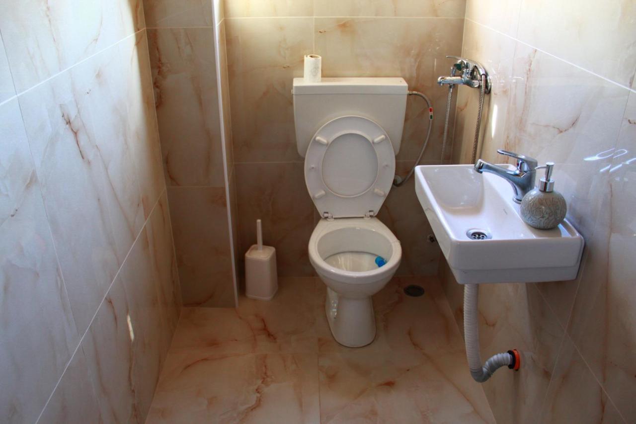 2 Kitarat Bb Bed & Breakfast Vlorë Exterior foto