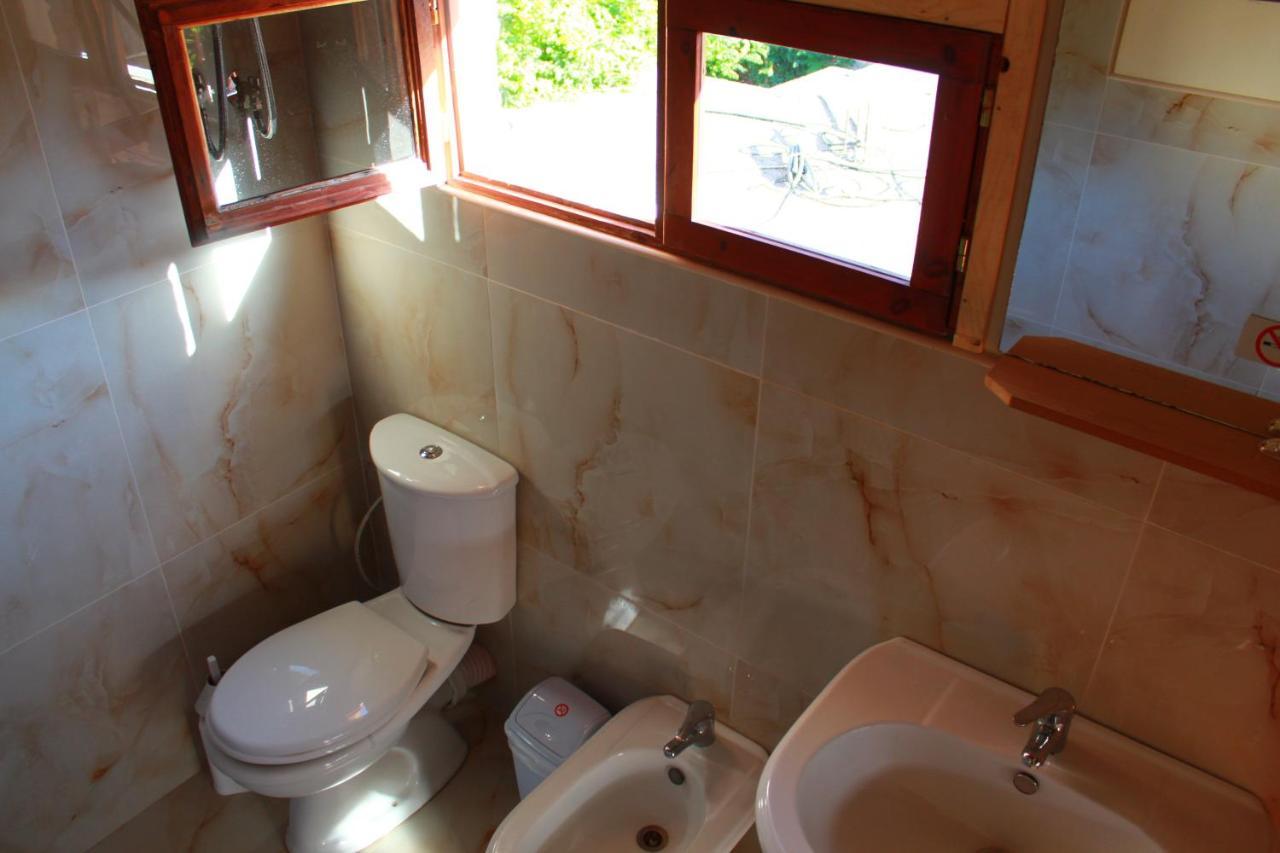 2 Kitarat Bb Bed & Breakfast Vlorë Exterior foto