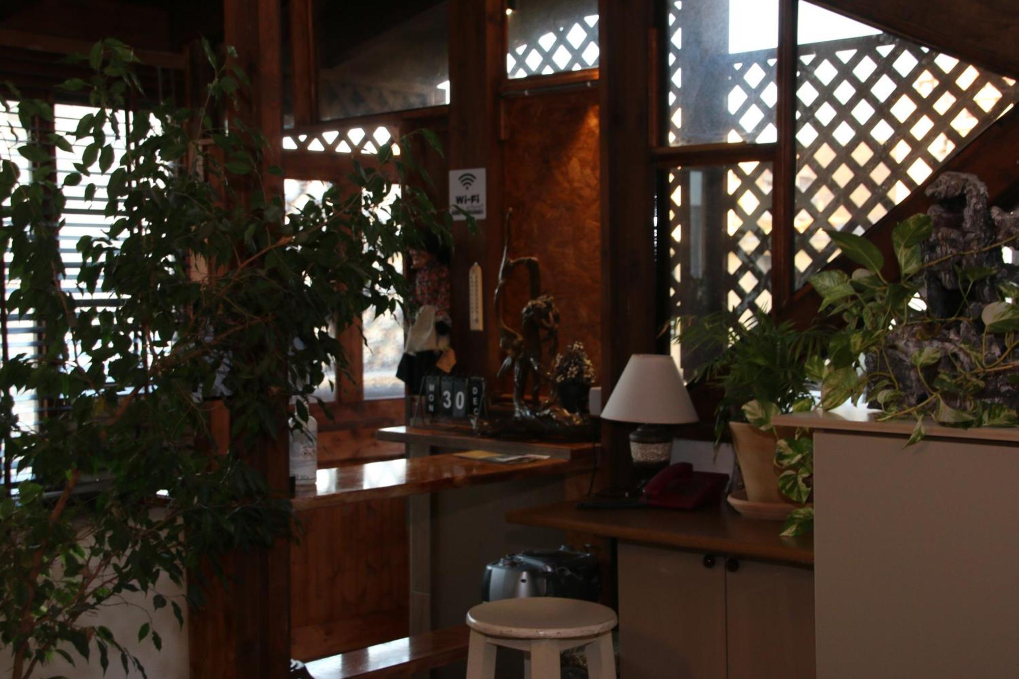 2 Kitarat Bb Bed & Breakfast Vlorë Exterior foto