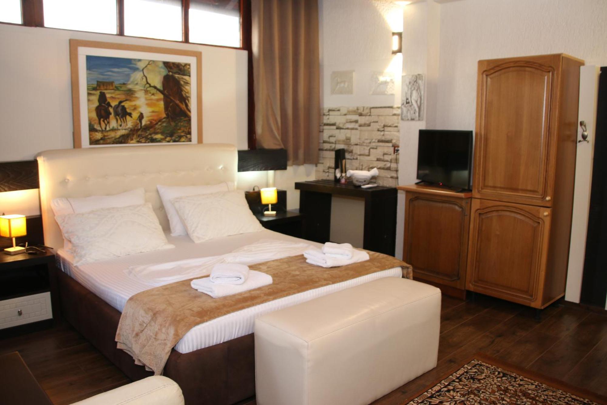 2 Kitarat Bb Bed & Breakfast Vlorë Exterior foto